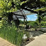 Zi - Les Jardins D'ilona